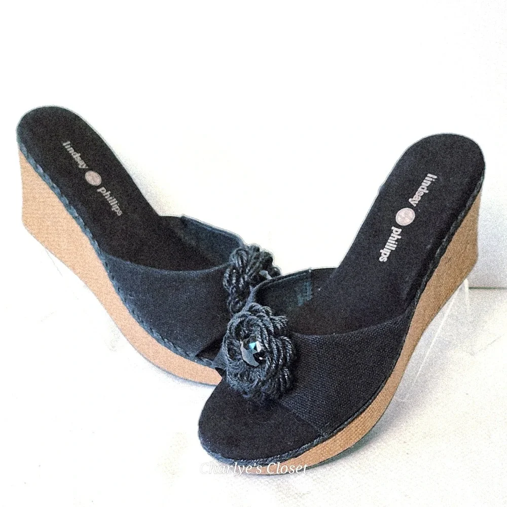 Lindsay Phillips Rosette Snap Jewel Wedge Sandals 8‎ NWOB Raffia HWGL2